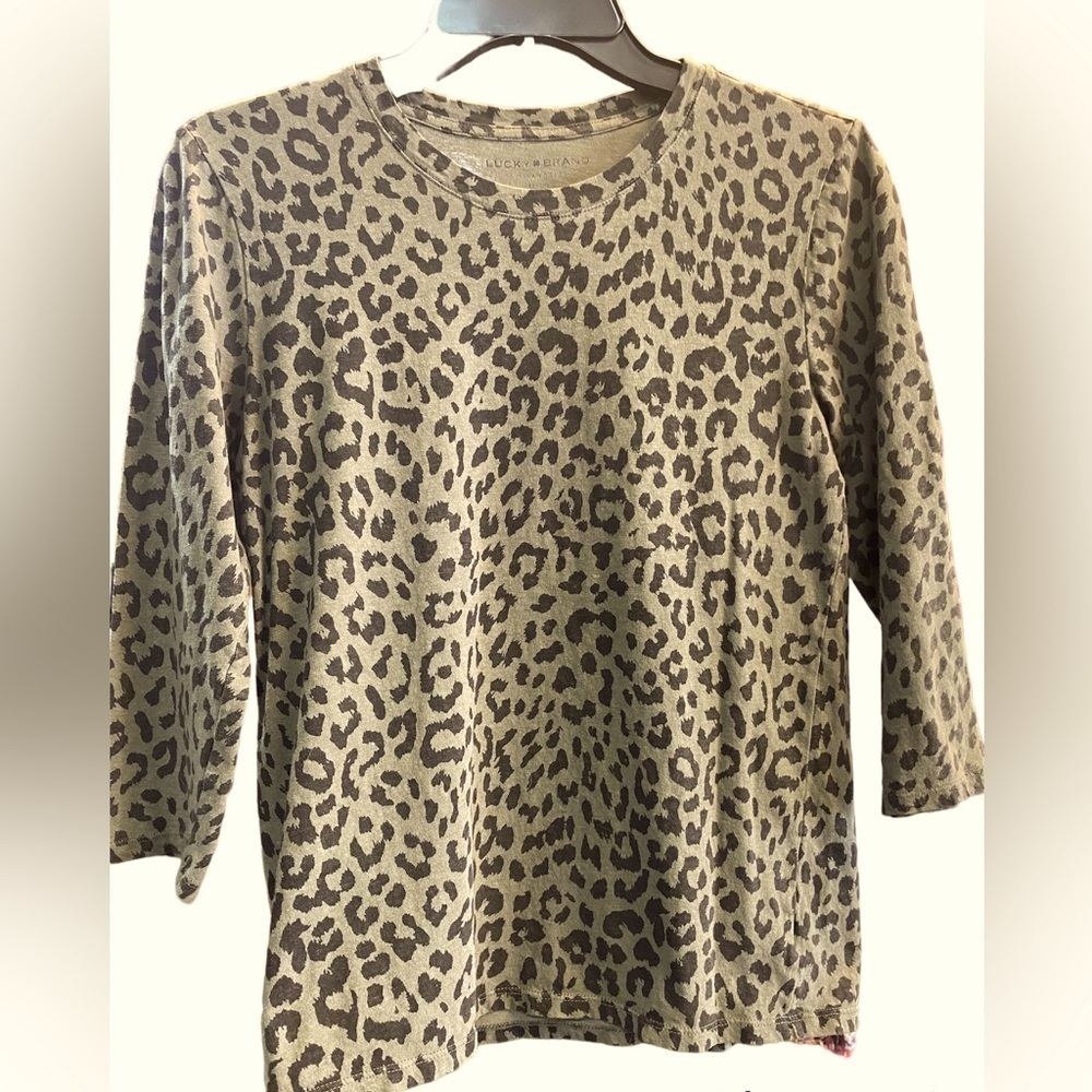 Lucky Brand cheetah print king sleeve tee-shirt​​​